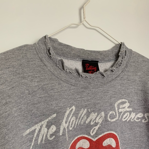 Distressed Rolling Stones Bravado Sweatshirt - Picture 2 of 3